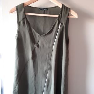 ⭐ 3/30$- Olive green zipper long top